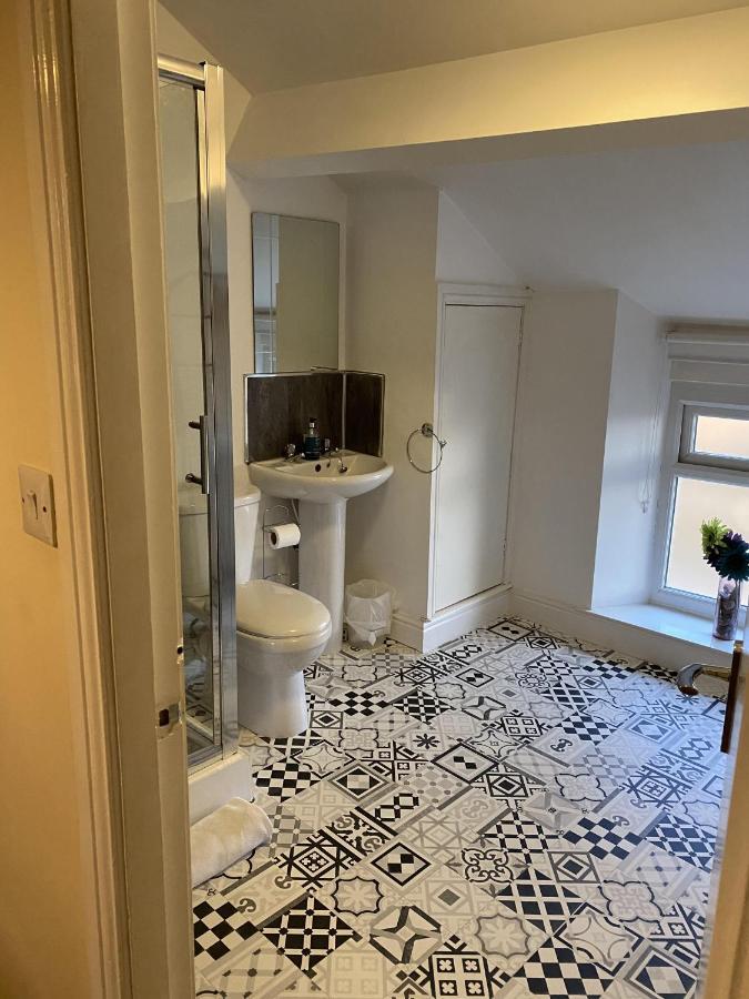 Number 19 Guest House - Self Check In - Under 4 Miles From Barrow In Furness Dalton-in-Furness Zewnętrze zdjęcie
