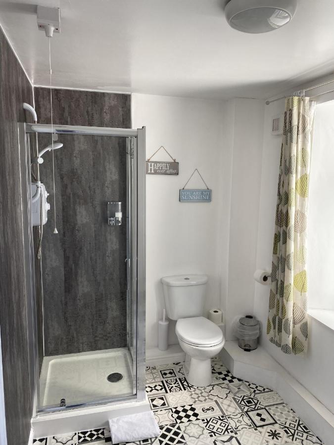 Number 19 Guest House - Self Check In - Under 4 Miles From Barrow In Furness Dalton-in-Furness Zewnętrze zdjęcie